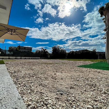 B&B Aquino In Terrazza Εξωτερικό φωτογραφία